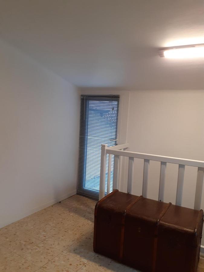 Agreable Maison De Village Avec Terrasse Vinca Kültér fotó
